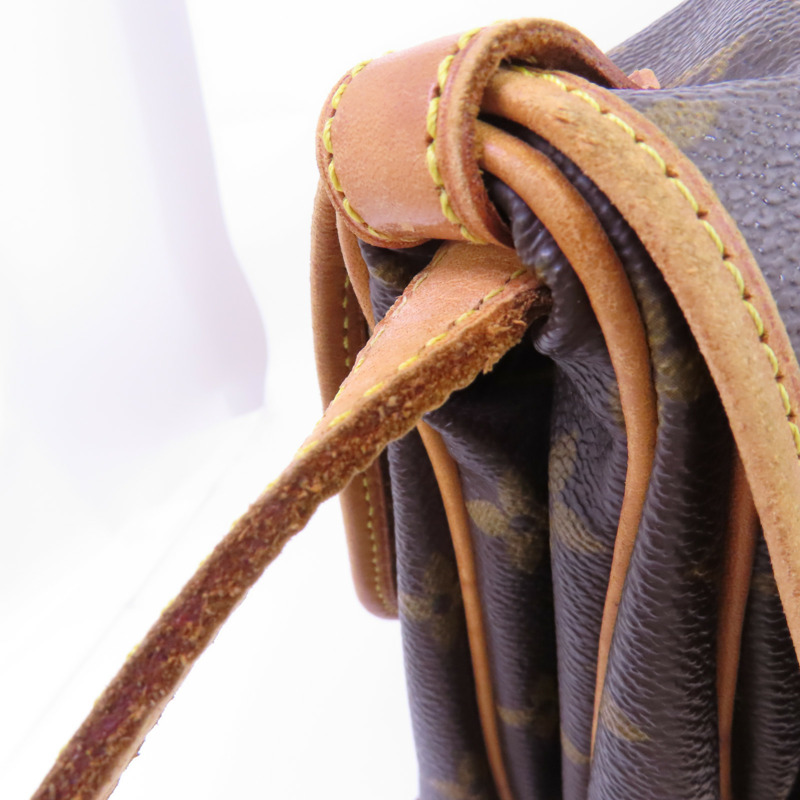 LOUIS VUITTON Monogram Saumur 30金扣肩背袋-23