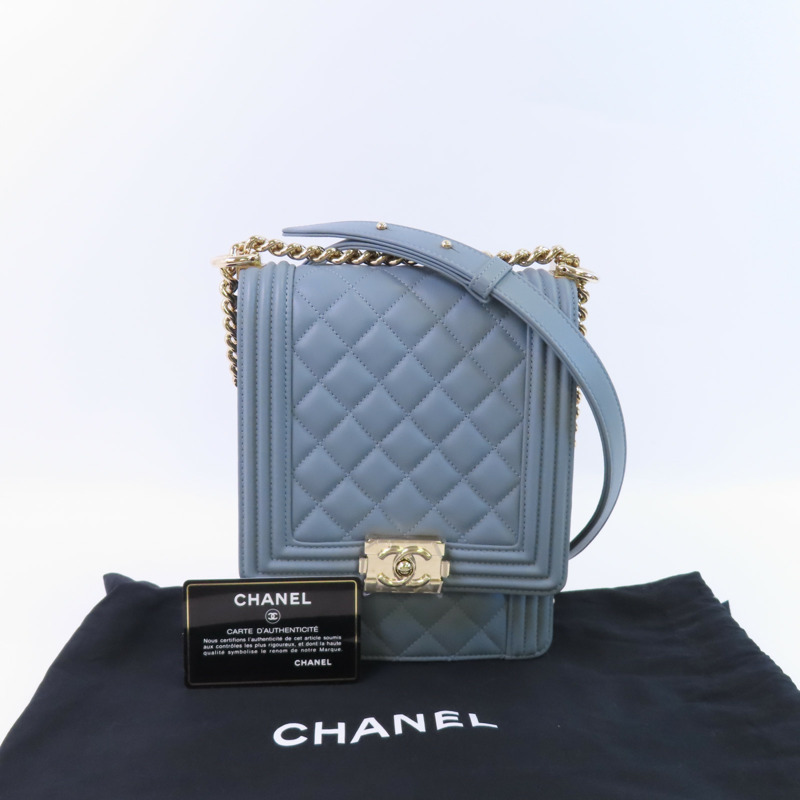 CHANEL 牛皮皮革Boy North South金扣鏈帶肩背袋-16