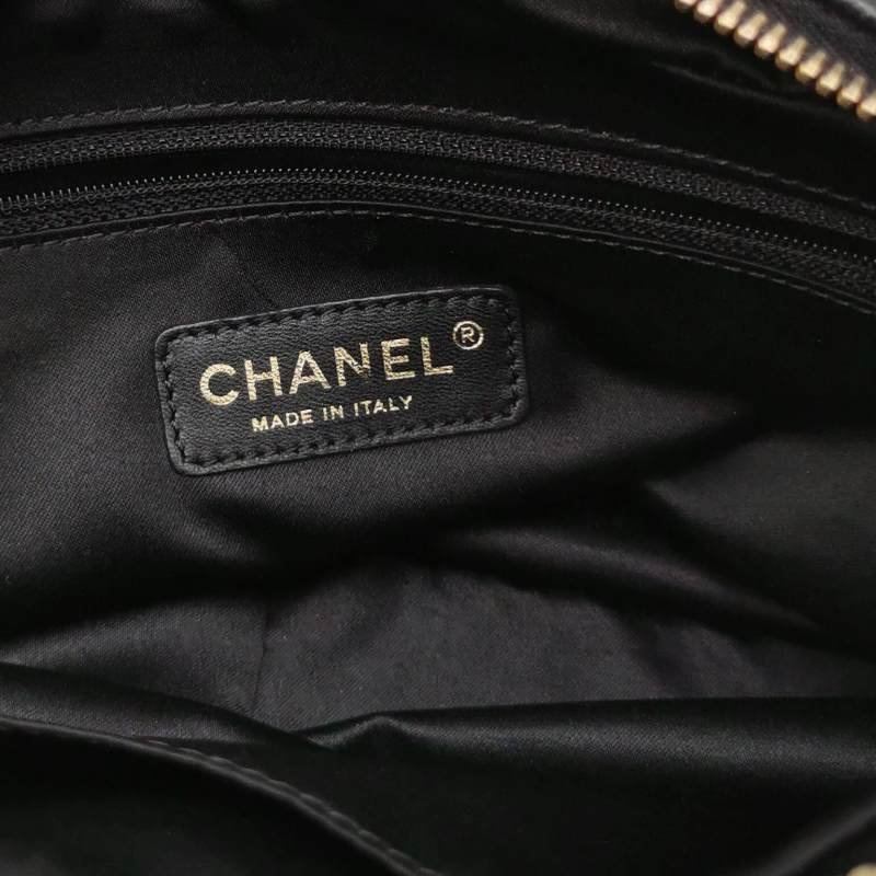 Chanel PTT小號牛皮純色菱格絎縫雙Clogo單肩包-7