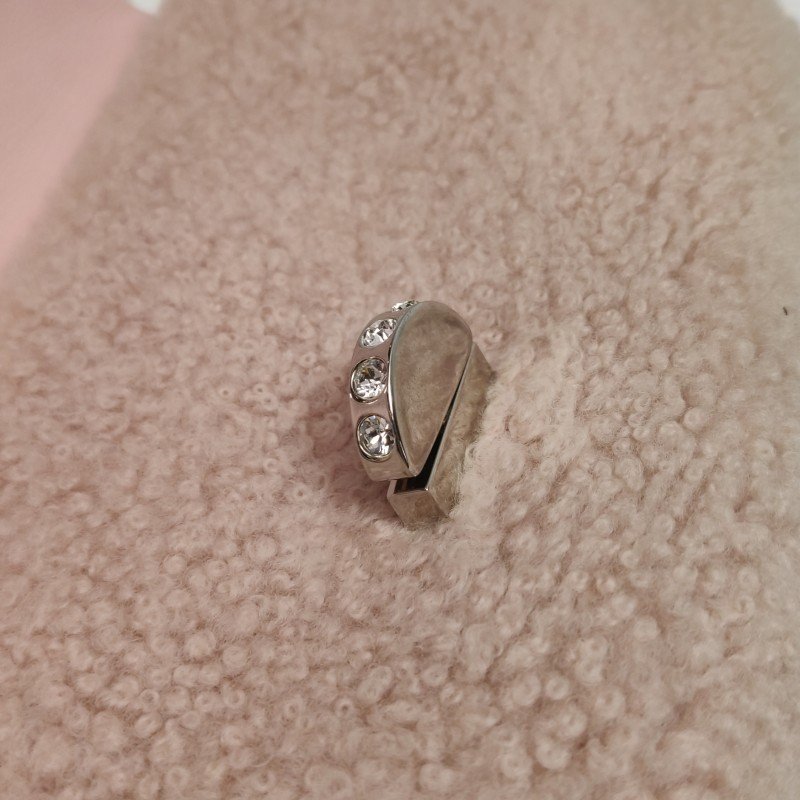 Miu Miu Miu Crystal系列羊皮毛絨珩縫鑽飾單肩包-11