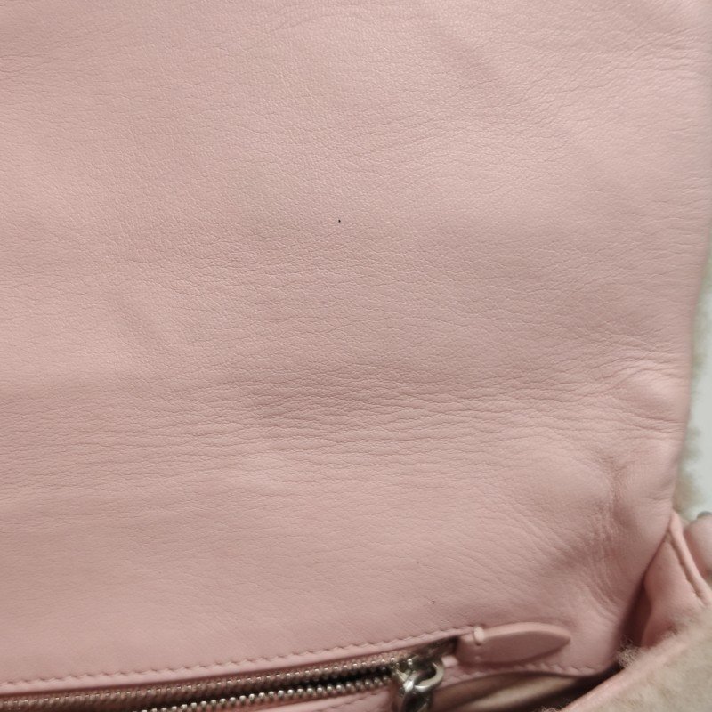 Miu Miu Miu Crystal系列羊皮毛絨珩縫鑽飾單肩包-17