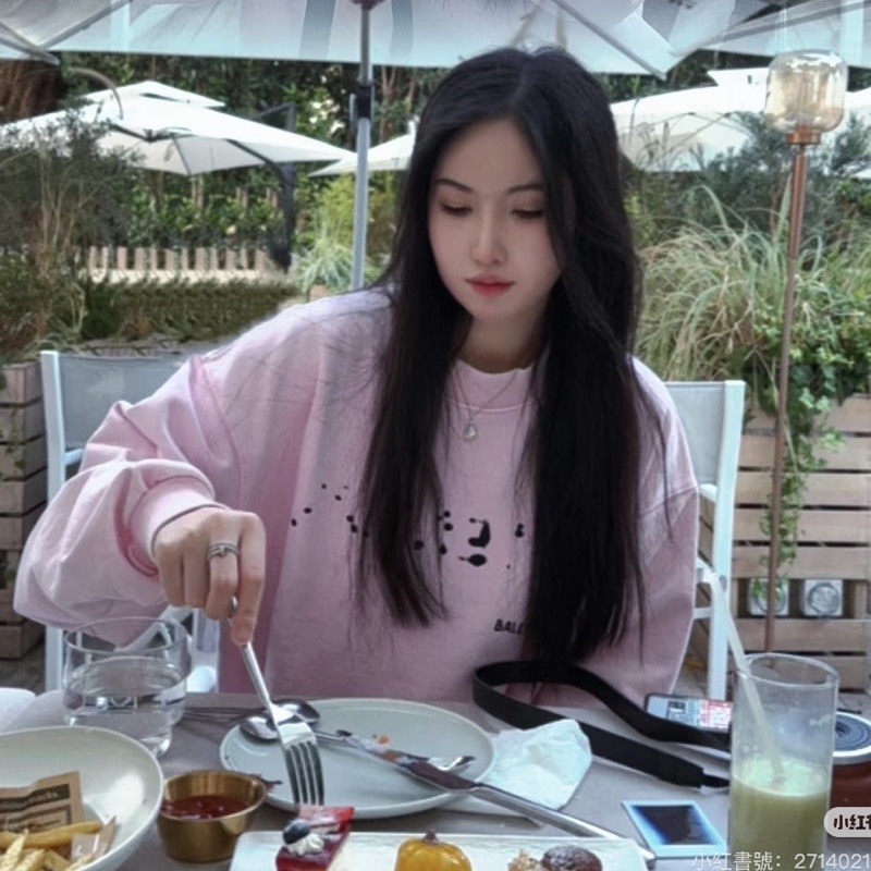 Balenciaga 櫻花粉衛衣-9