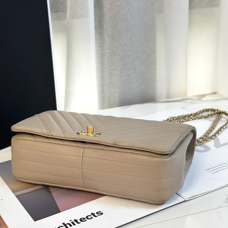 CHANEL V紋牛皮單肩包 - 米灰24開-5