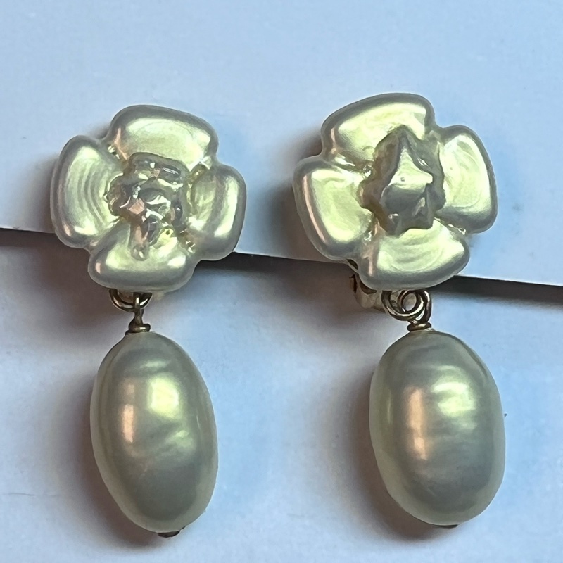 Chanel真珠耳垂墜夾耳環-0