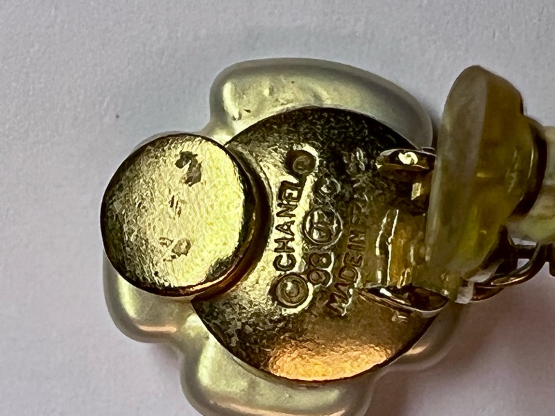 Chanel真珠耳垂墜夾耳環-7