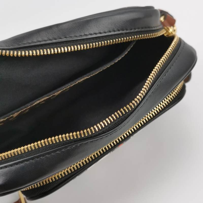 Burberry TB牛皮Monogram印花字母logo斜挎包單肩包-6