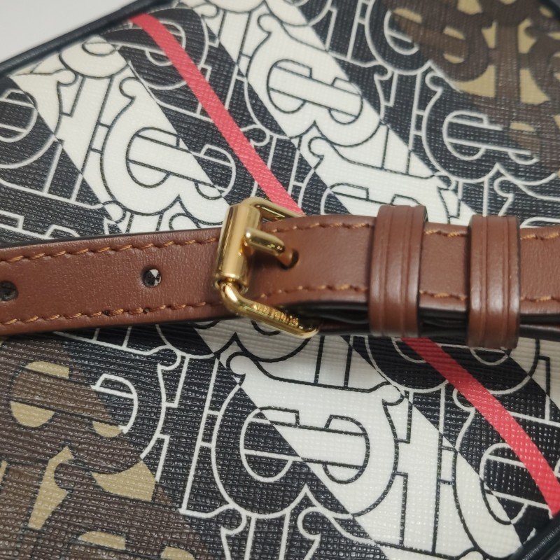Burberry TB牛皮Monogram印花字母logo斜挎包單肩包-13