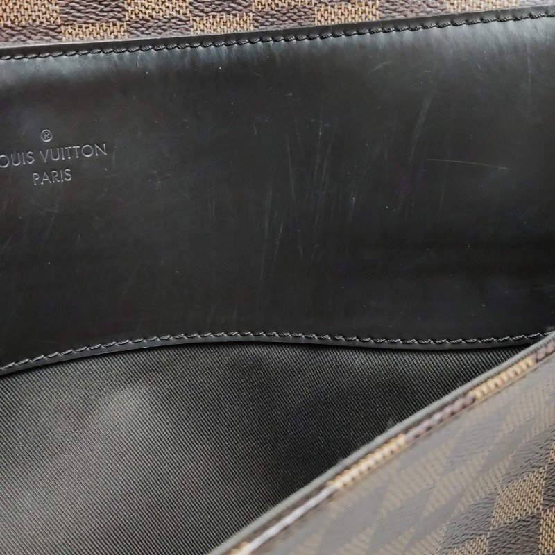 Louis Vuitton(LV)Jake牛皮棋盤格字母logo斜挎包單肩包-10