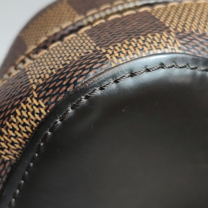 Louis Vuitton(LV)Jake牛皮棋盤格字母logo斜挎包單肩包-15