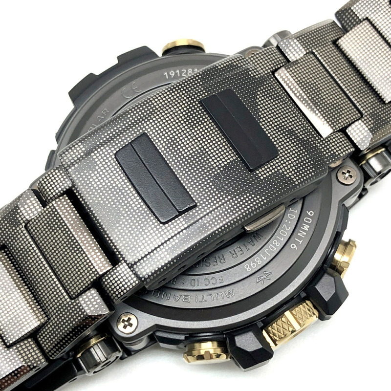 卡西歐 G-SHOCK 手錶 MTG-B1000DCM-1A MT-G 迷彩電波太陽能藍牙手機連接三重 G 防震、防離心、防震動金屬指針式錶盤，2019 年 11 月發售，Mikunigaoka 專賣店販售。-4