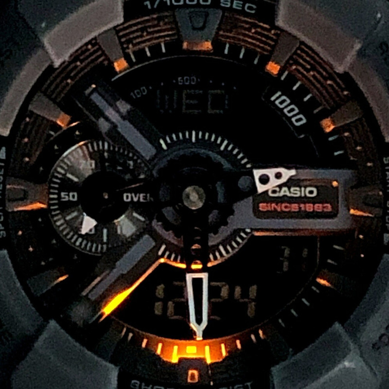 卡西歐 G-SHOCK GA-135A-1A 35週年紀念版 BIG BANG 黑色錶殼，霧面，指針/數位雙顯，2017年9月發售，Mikunigaoka 專賣店販售。-8