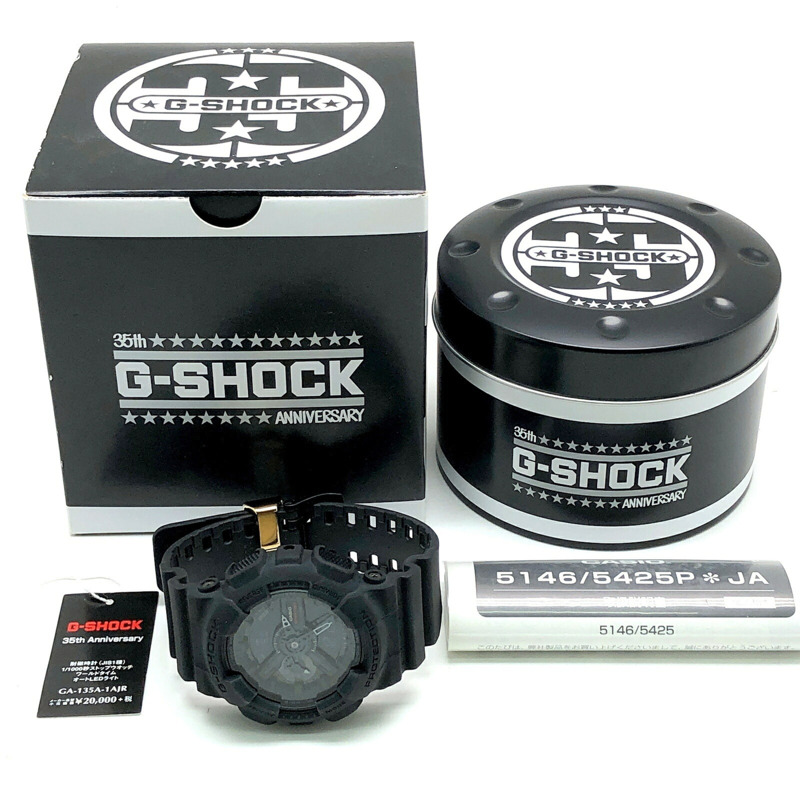 卡西歐 G-SHOCK GA-135A-1A 35週年紀念版 BIG BANG 黑色錶殼，霧面，指針/數位雙顯，2017年9月發售，Mikunigaoka 專賣店販售。-9
