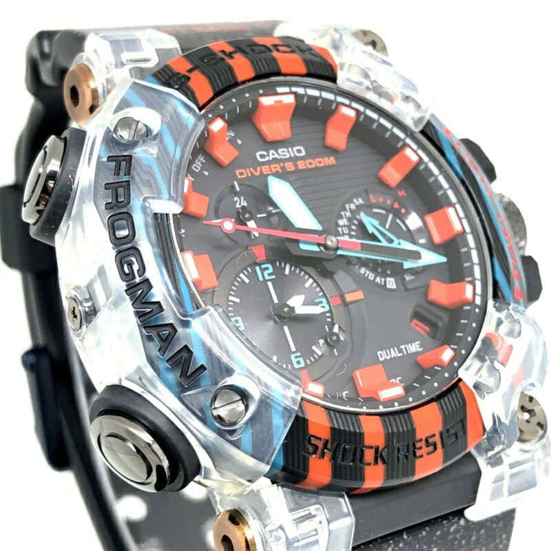 卡西歐 G-SHOCK GWF-A1000APF-1A 蛙人30週年紀念版腕錶,蛙人週年紀念版,配備毒鏢蛙、電波太陽能、藍牙、碳纖維核心防護結構和多色指針,2023年1月發售,Mikunigaoka 專賣店有售。-3