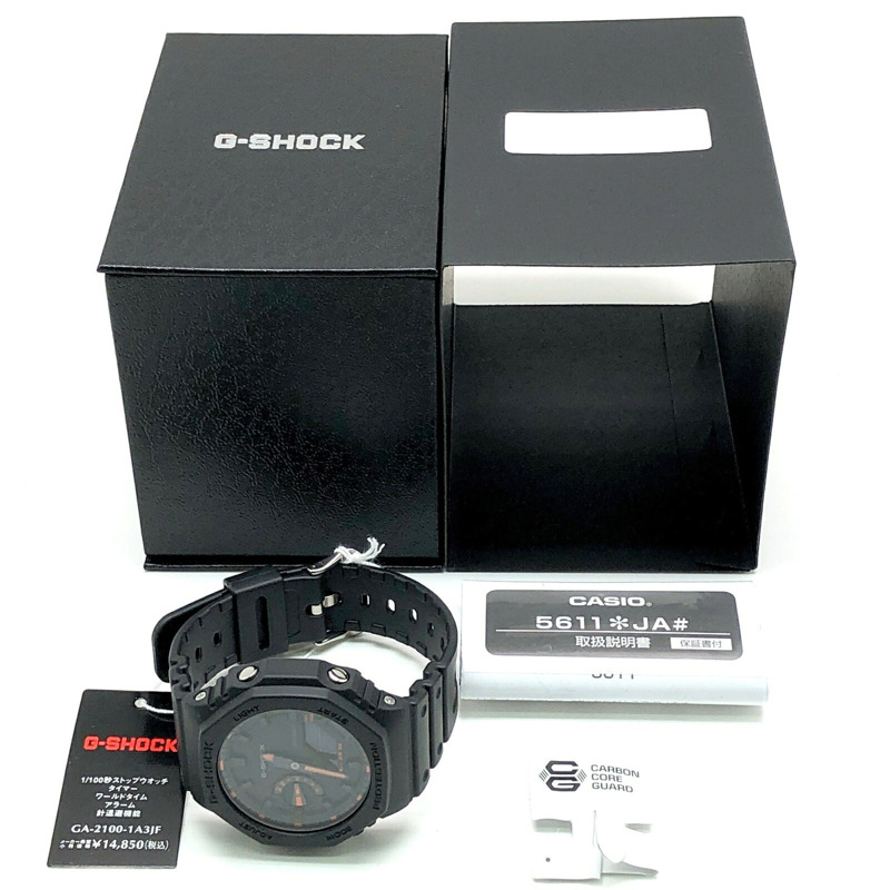 卡西歐 G-SHOCK GA-2100-1A4 霓虹系列八角形腕錶，橡木色，黑色/橙色，指針/數位雙顯，雙 LED 背光，2022 年 2 月發售，Mikunigaoka 專賣店有售。-9