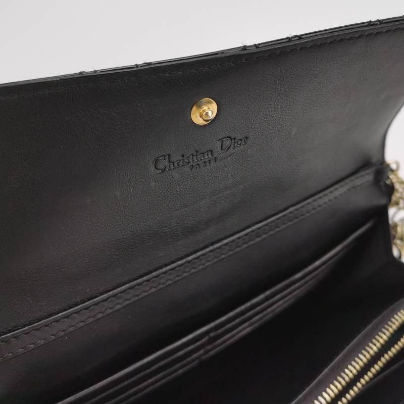 Dior Lady Dior戴妃包牛皮漆皮純色字母Logo吊飾手提包-7