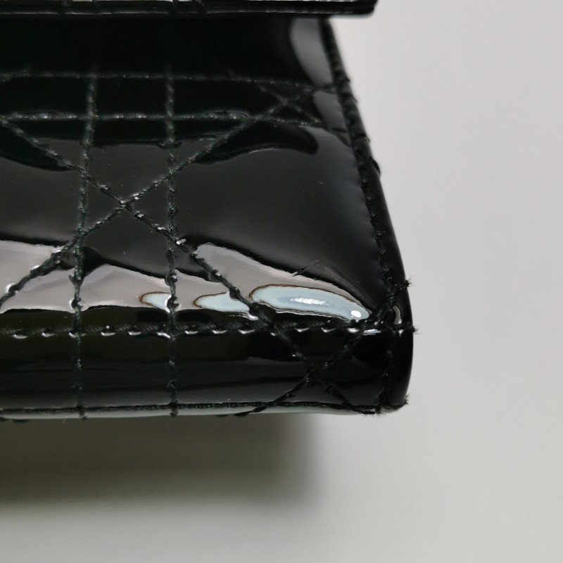 Dior Lady Dior戴妃包牛皮漆皮純色字母Logo吊飾手提包-22