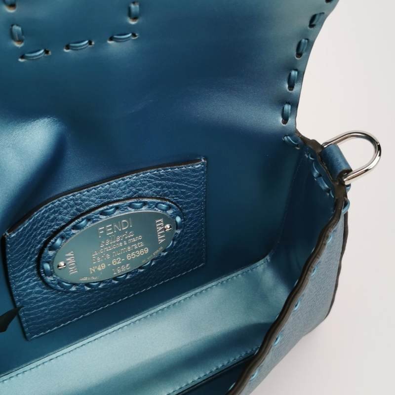 Fendi Baguette法棍包迷你牛皮純色雙F搭扣斜挎包-6