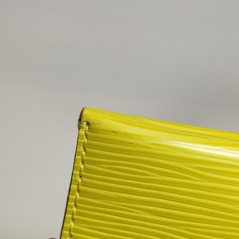 Louis Vuitton(LV)Marly牛皮純色LV標誌斜挎包單肩包-18