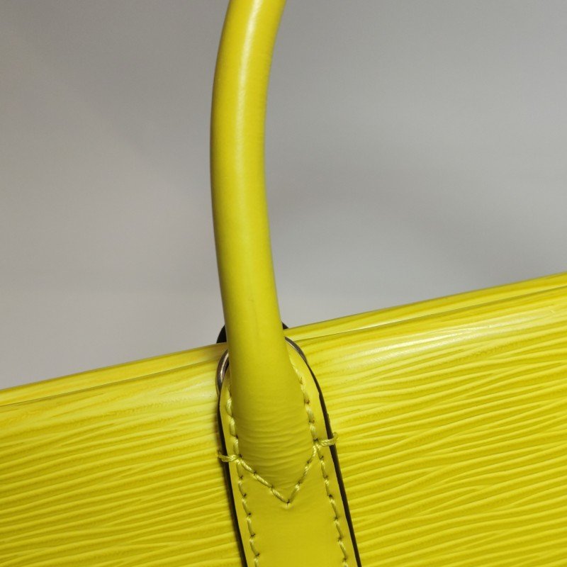 Louis Vuitton(LV)Marly牛皮純色LV標誌斜挎包單肩包-20