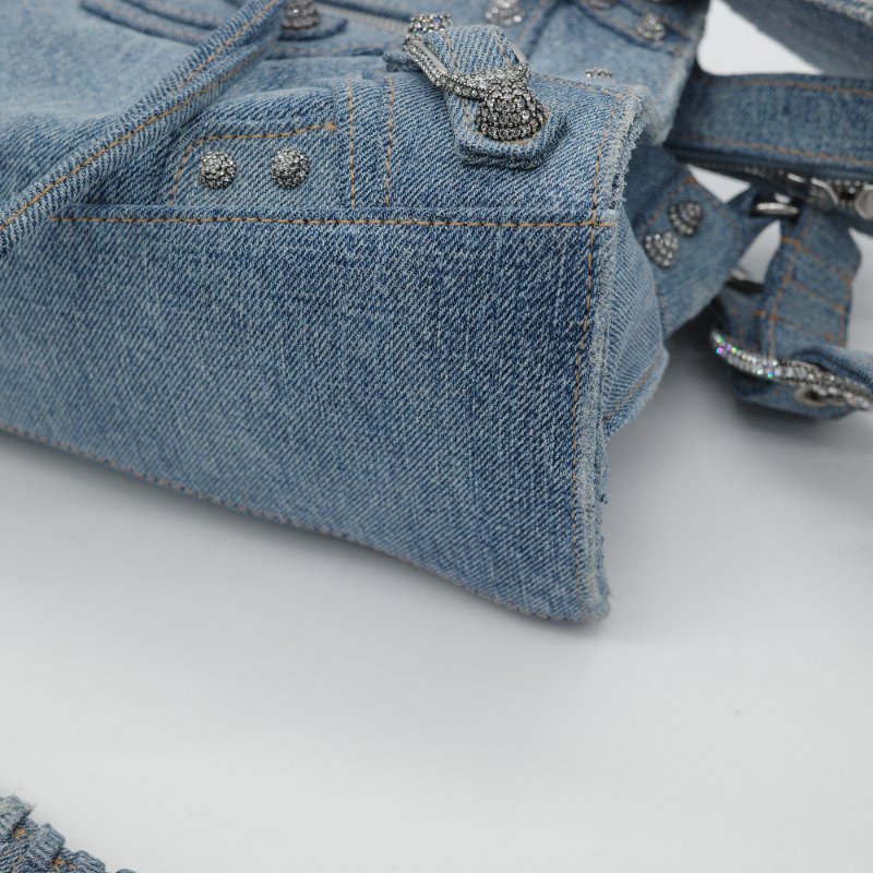 超級新【甜酷必選🌟小編推薦】Balenciaga 巴黎世家 Neo Cagole XS 丹寧藍 水鑽 單肩 手提包-5