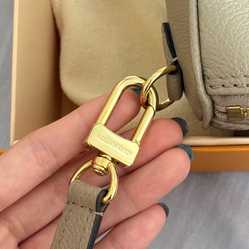 lv speedy nano 大象灰-4