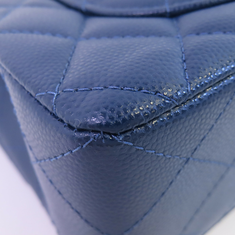 CHANEL 牛皮皮革Classic 23金扣鏈帶肩背袋-7