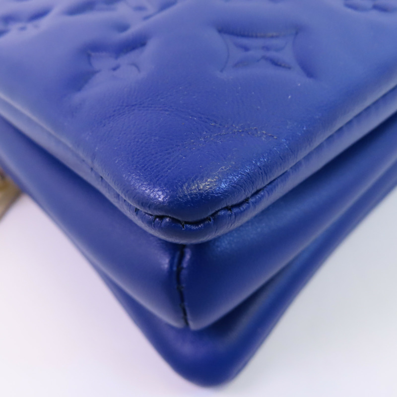 LOUIS VUITTON Monogram Embossed Coussin PM金扣手挽肩背兩用袋-7