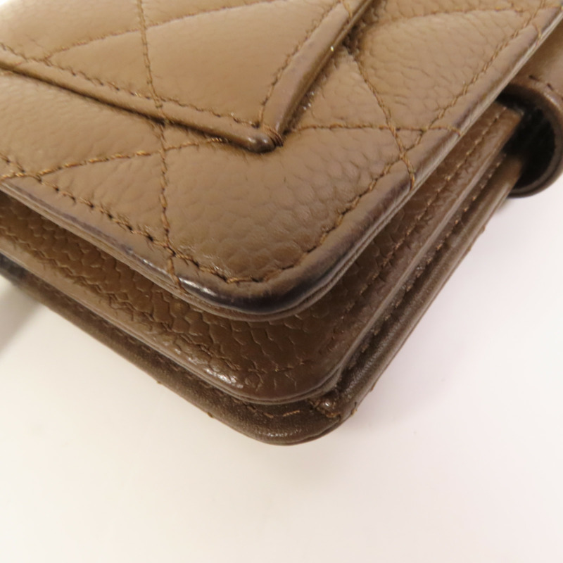 CHANEL 牛皮皮革Fold Wallet銀扣錢包-11