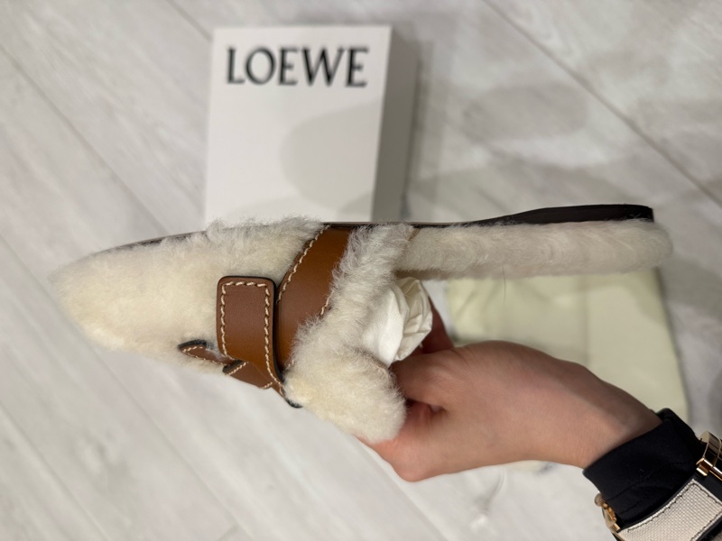 loewe羅威經典gate mule羔羊毛毛平底穆勒鞋拖鞋37毛毛鞋-5