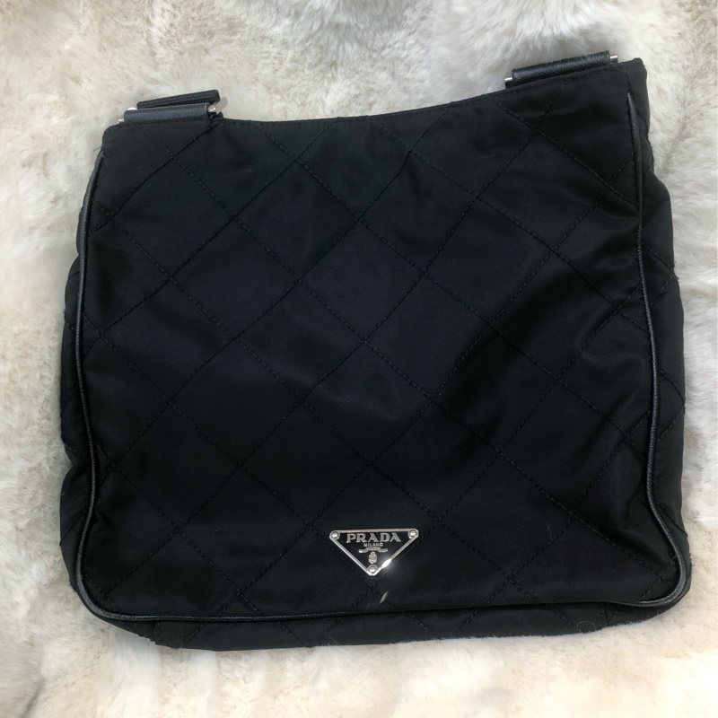 Prada 黑色斜孭袋 XC142-0