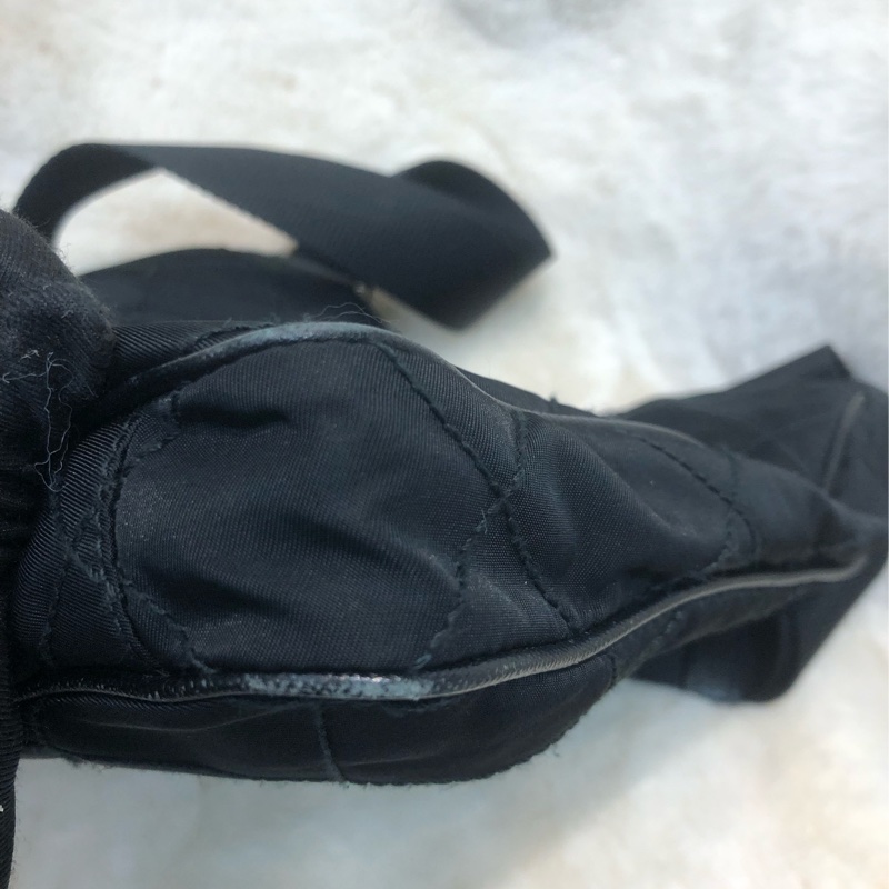 Prada 黑色斜孭袋 XC142-6