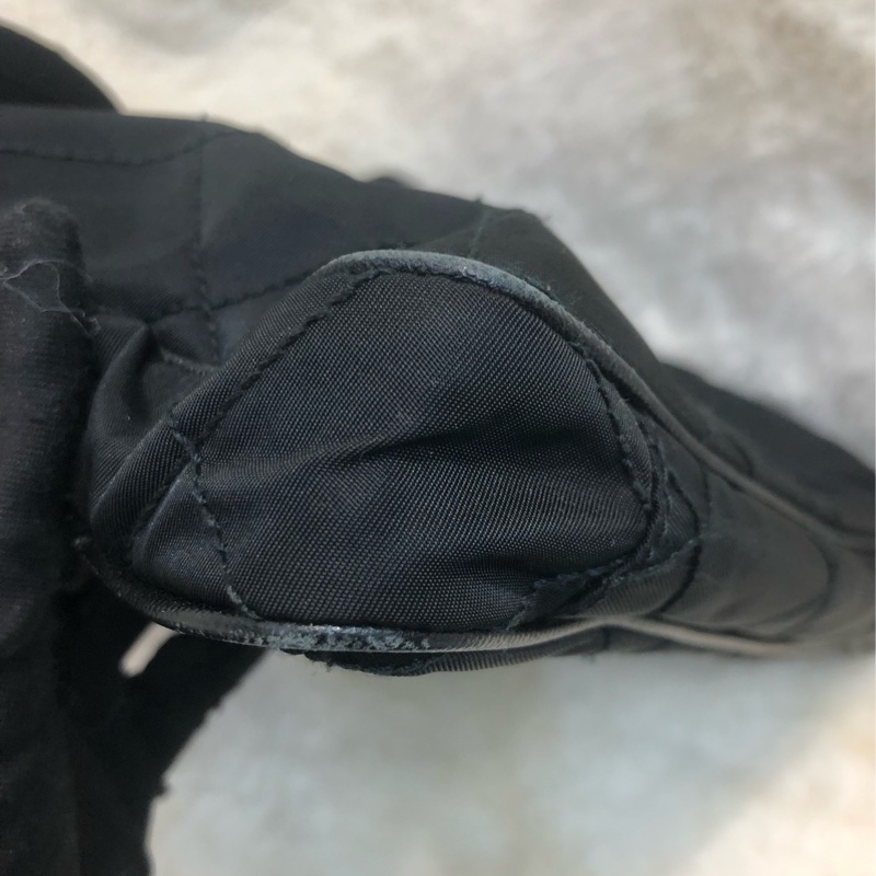 Prada 黑色斜孭袋 XC142-8