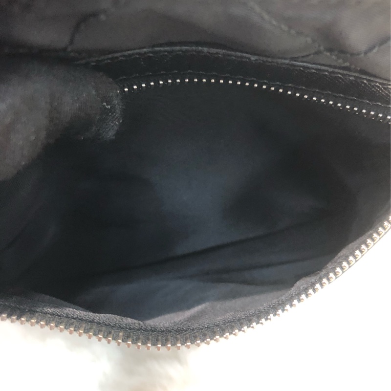 Prada 黑色斜孭袋 XC142-16