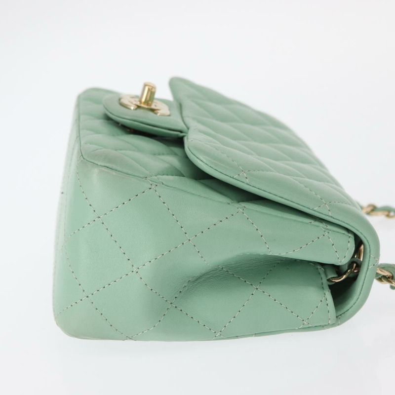 【日本直送】香奈兒 (CHANEL) 鏈條迷你絎縫 16 手袋，羊皮材質，青檸綠，金色雙C標誌，正品 BA9219SAV-3