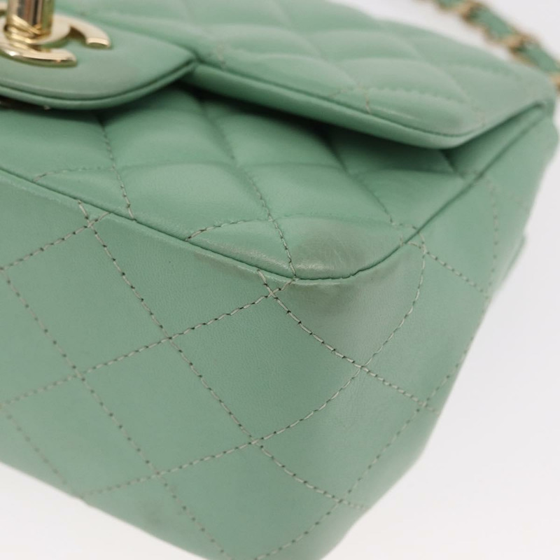 【日本直送】香奈兒 (CHANEL) 鏈條迷你絎縫 16 手袋，羊皮材質，青檸綠，金色雙C標誌，正品 BA9219SAV-15