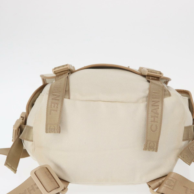 【日本直送】香奈兒帆布運動雙肩包 米色 金色 CC 認證 hk3321V-4
