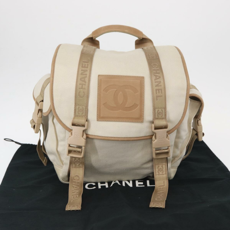 【日本直送】香奈兒帆布運動雙肩包 米色 金色 CC 認證 hk3321V-11