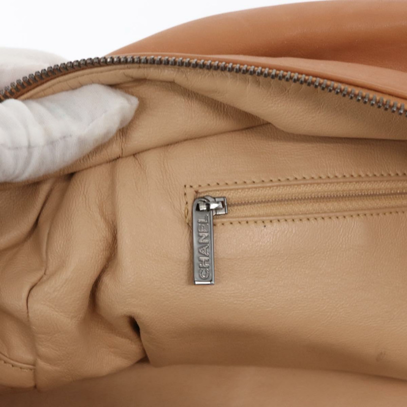 【日本直送】香奈兒奢華系列鏈條手提包，棕色皮革，銀色雙C標誌，正品編號ka1285V-21