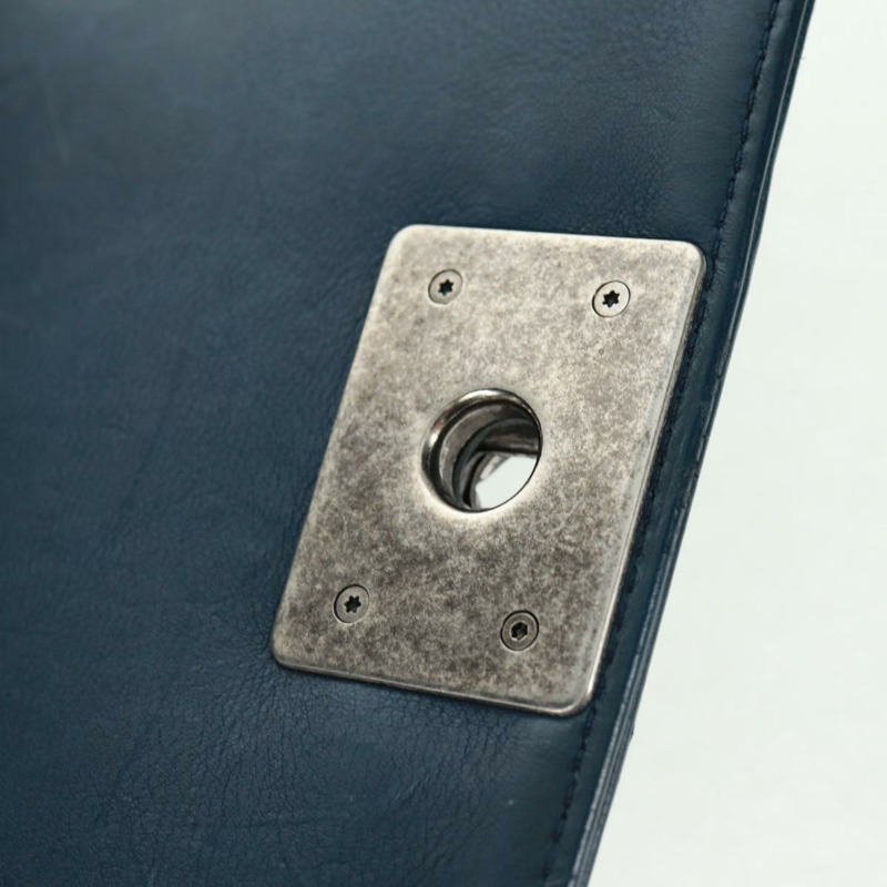 【日本直送】香奈兒 (CHANEL) 鏈條絎縫 25 Boy Chanel 包 羊皮 海軍藍 銀色 CC 正品 ka1286SAM-8