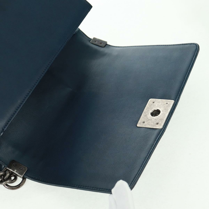 【日本直送】香奈兒 (CHANEL) 鏈條絎縫 25 Boy Chanel 包 羊皮 海軍藍 銀色 CC 正品 ka1286SAM-19