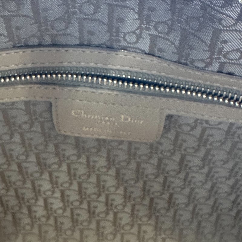 【美收精品】 DIOR 咖色黛妃包大號手提包 C-103【隔月月中將轉賣至日本 上架期限30天】-10