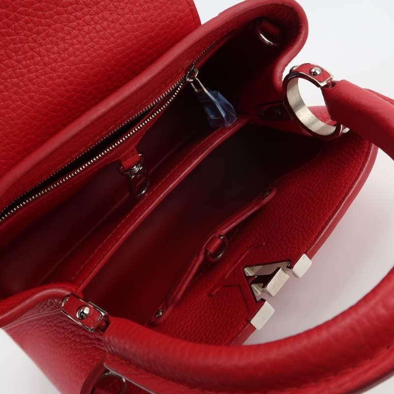 Louis Vuitton(LV)CapucinesBB牛皮純色金屬LV搭扣單肩包-6