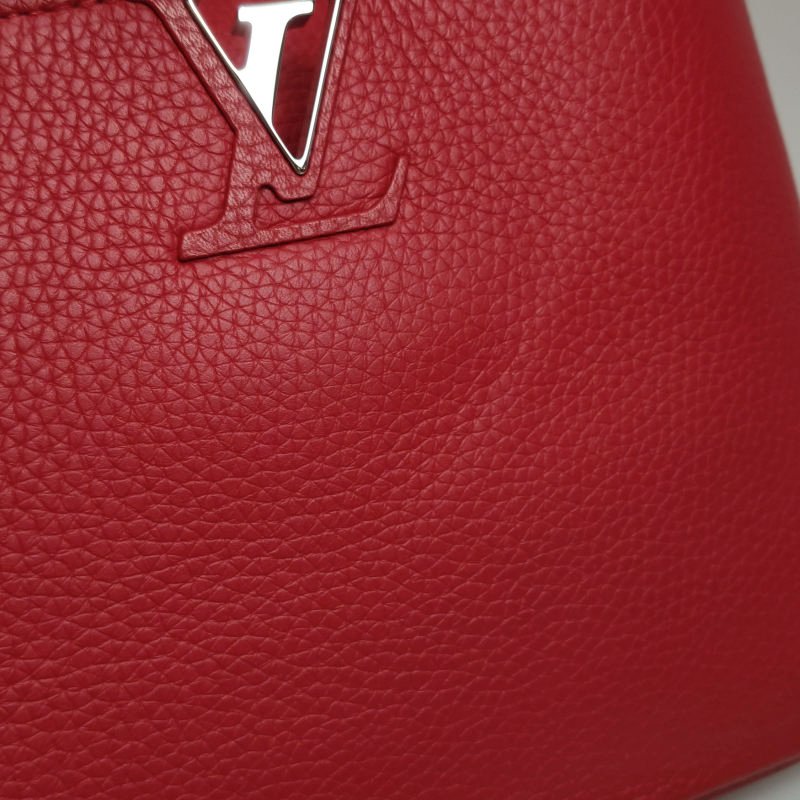 Louis Vuitton(LV)CapucinesBB牛皮純色金屬LV搭扣單肩包-11