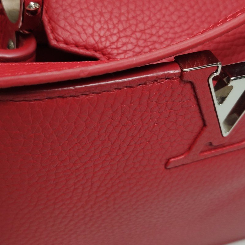 Louis Vuitton(LV)CapucinesBB牛皮純色金屬LV搭扣單肩包-23