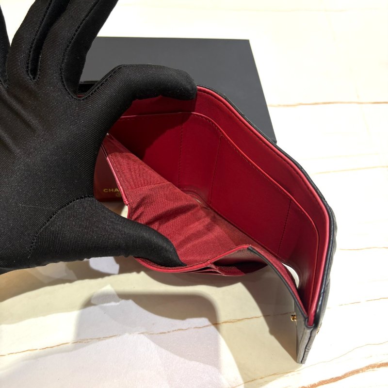 *SHIHNA名牌精品* CHANEL 19 黑色羊皮金釦 三折短夾-6