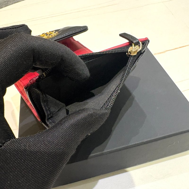 *SHIHNA名牌精品* CHANEL 19 黑色羊皮金釦 三折短夾-8