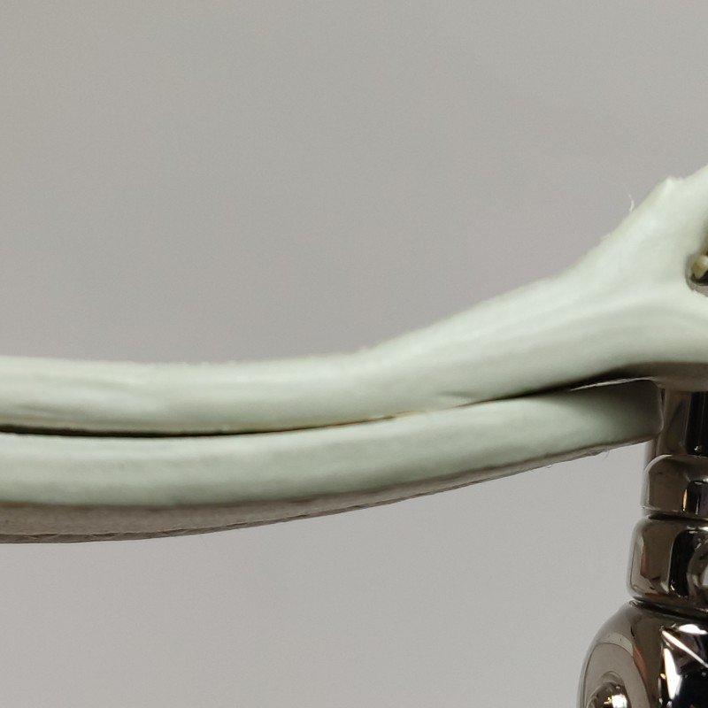 Miu Miu牛皮編織包身字母logo金屬扣斜挎包-13