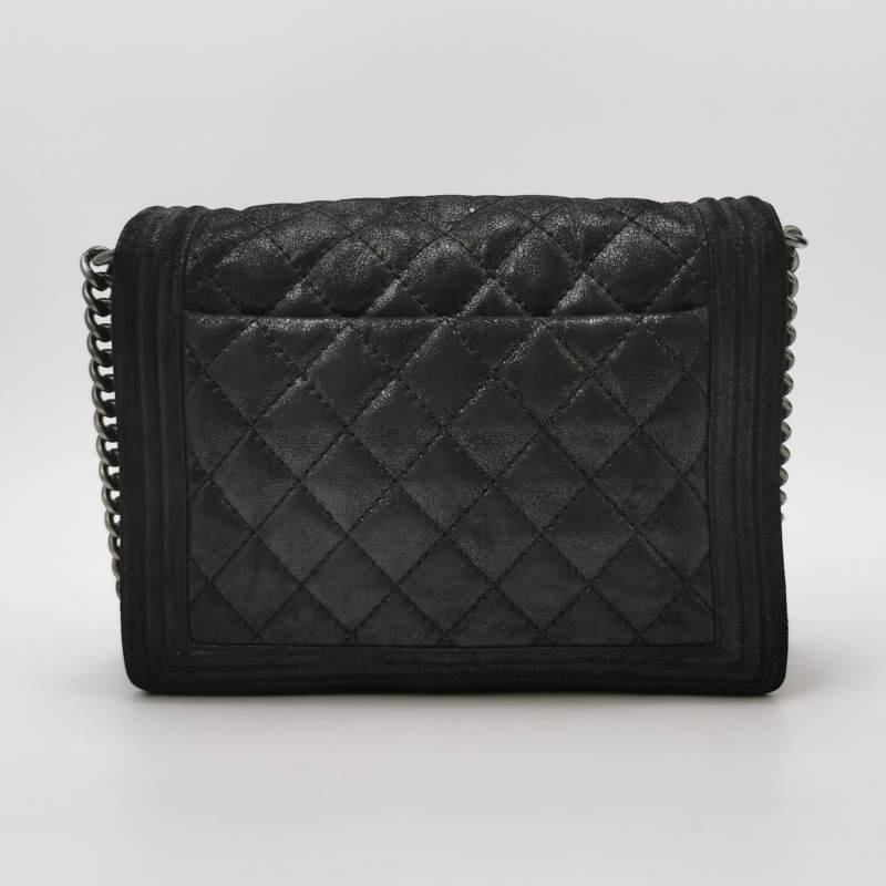 Chanel Leboy經典款超大號磨砂皮菱格絎縫方形雙C鎖扣單肩包-4