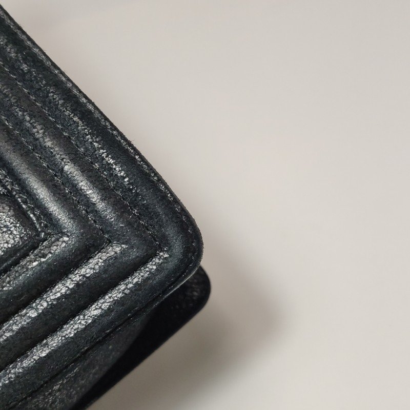 Chanel Leboy經典款超大號磨砂皮菱格絎縫方形雙C鎖扣單肩包-15