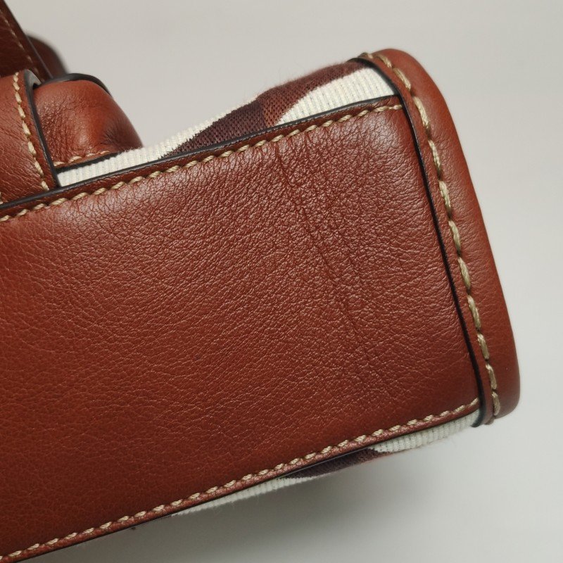 Chloe Edith迷你牛皮帆布拼色字母logo壓紋斜挎包單肩包-20